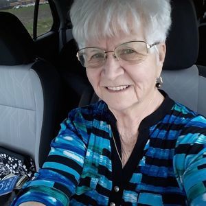 Meet your Posher, Shirley